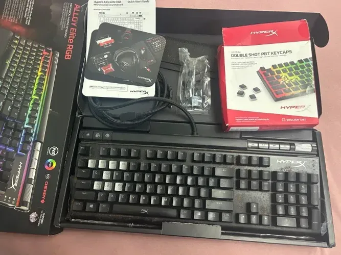 Teclado Gamer Hyperx Alloy Elite Rgb Mecânico Cherry