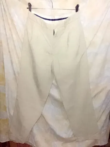 CALÇA MASCULINA N°40 cor creme