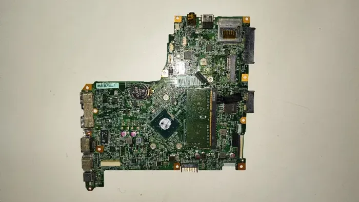 Placa mãe Notebook Positivo Stilo XR 3008 com memória