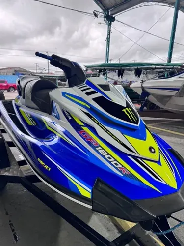 JET SKI YAMAHA GP 1800 R PREPARADO 350hp