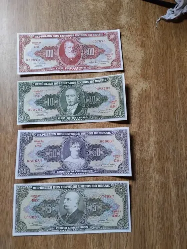 Moedas antigas do Brasil - 100, 10, 50 e 5 cruzeiros