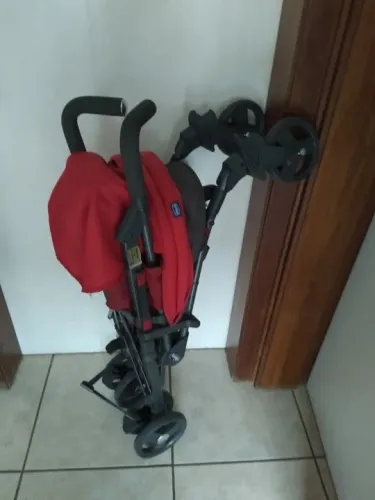 Carrinho de bebê dobrável Chicco Lite Way