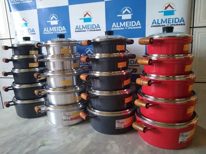 Panela Cava colorida 5 pç TP de Vidro na promoção Dia das Mães 260 reais avista 