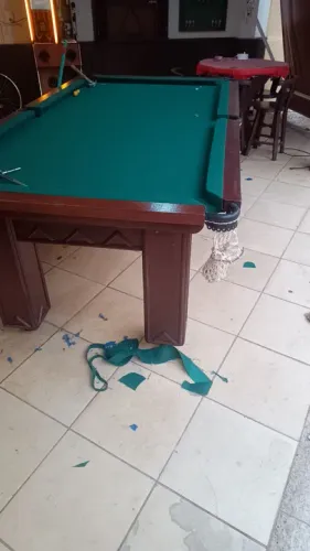 Mesa de Sinuca, totó...