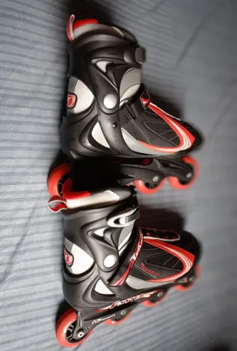 PATINS TRAXART FASTER 42 + Acessórios Novos