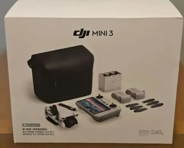Drone DJI Mini 3 Fly More Combo (DJI RC) NOVO e LACRADO + bônus exclusivo 