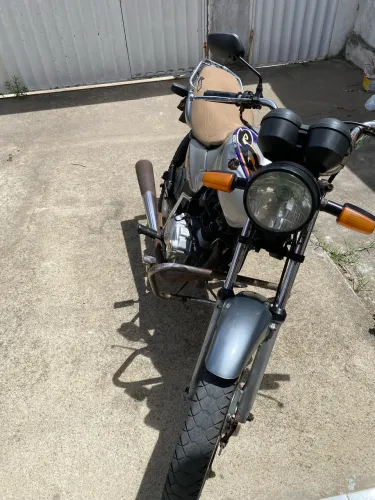 Vendo titan 125 2000