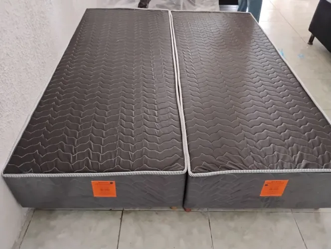 Base Para Cama Queen, Dividida