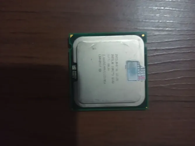 Processador Intel Core 2 Quad 2.66 Q8400 GHz/4M/1333/05A