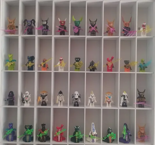 Coleção Bonecos Inimigos Ninjago R$12,00 cada