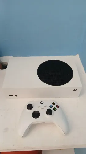XBOX SERIES S SEMINOVO