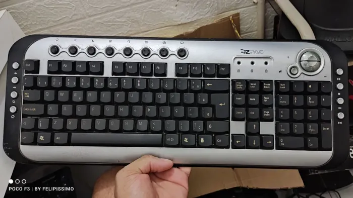 Teclado e mouse Ezpac PS/2 +mouse 