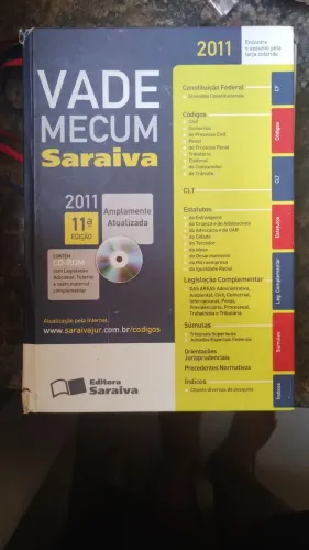 Super lote com 18 livros jurídicos e investimentos 