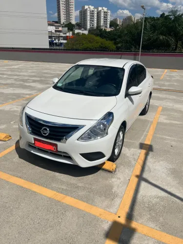 Nissan Versa SL 1.6 16V Flexstart 4P Mec. 2016