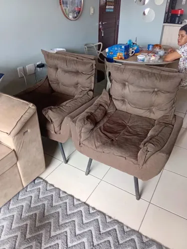 2 cadeiras de apoio
