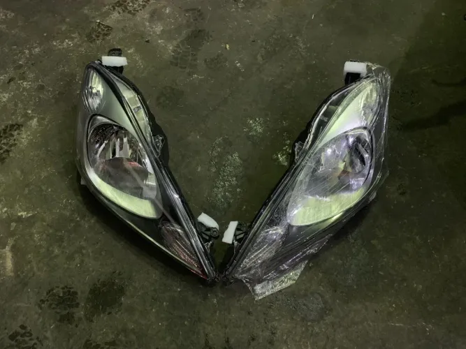 Farol Honda New Fit 2012