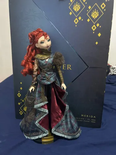 Boneca Merida Disney Collection