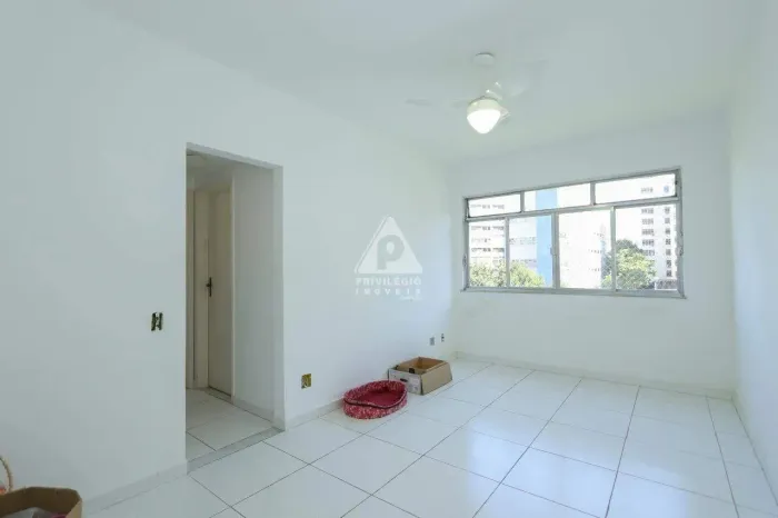 Apartamento à venda, 2 quartos, 1 vaga, Botafogo - RIO DE JANEIRO/RJ