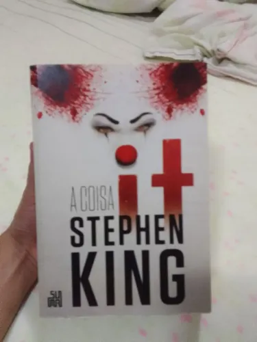 Livro IT a Coisa - Semi Novo.