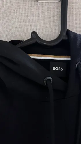 Moletom BOSS minimalista (Original)