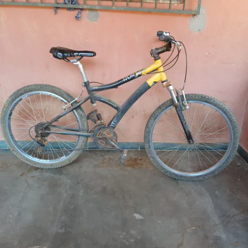 Vendo bicicleta ?