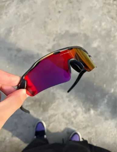 Lupa Oakley Radar