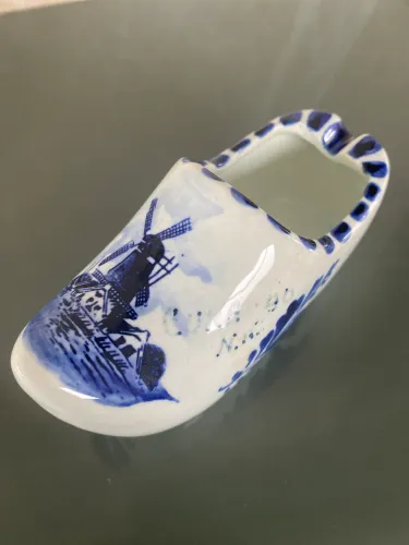 Souvenir antigo cinzeiro holandês 