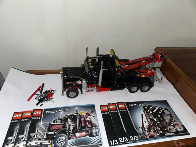 LEGO Caminhão de reboque Thechnic 8285 - 2 em 1 caminhão reboque com 1887 peças  