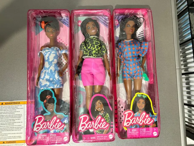 Barbie Fashionistas Negras 172 - 185 - 144 - Preço Unitário 