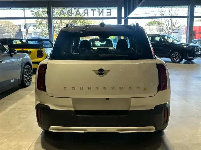 Mini Cooper Country. SE All4 Excl. (elétrico) 2025