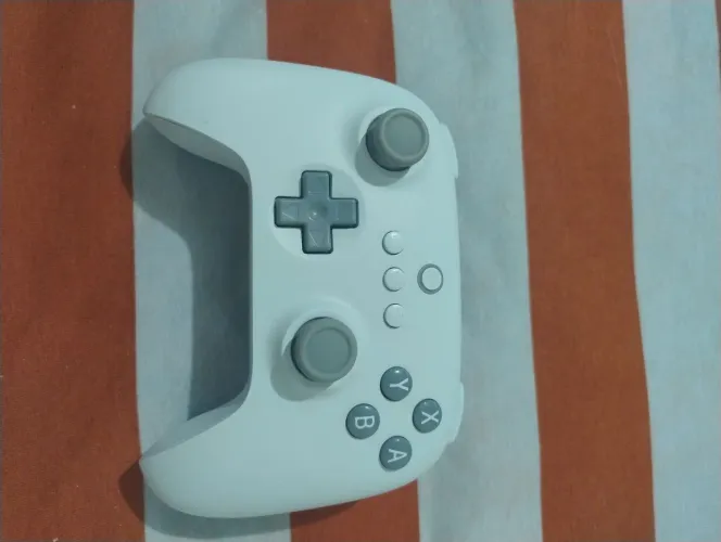 Controle 8bit do ultimate c controller
