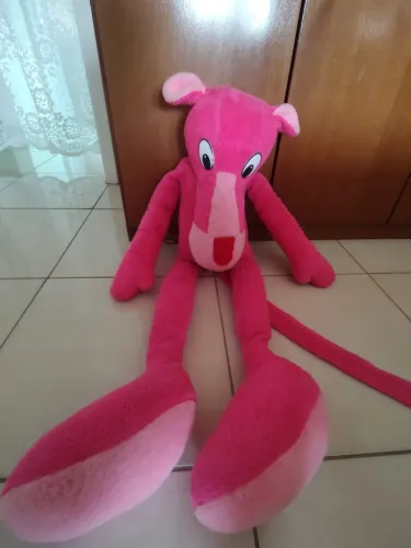 Pantera cor de rosa pelúcia