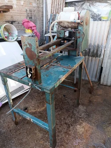Vende se cortador de piso