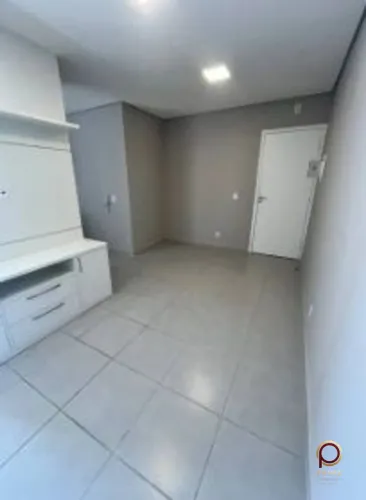 Apartamento com 2 quartos para alugar, 49 m² por R$ 2.100/mês - Residencial Monterrey - So