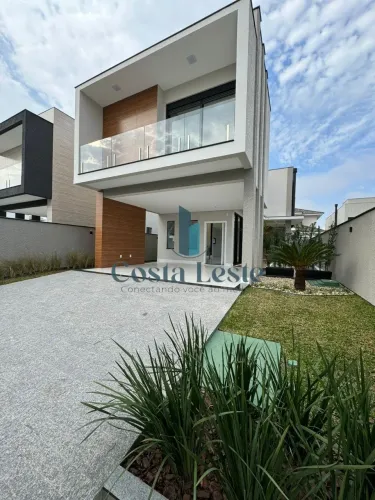 Casa Alto Padrão - Ingleses