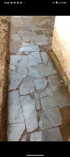 Vendo casa de esquina,pra reforma ou usar lote