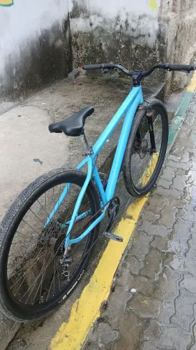 Bike aro 29 toda boa