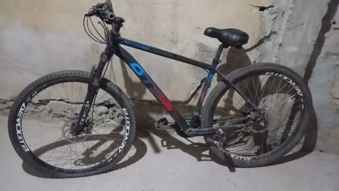 VENDO ARO 29 GTS
