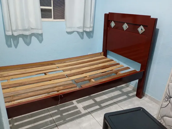 Cama solteiro