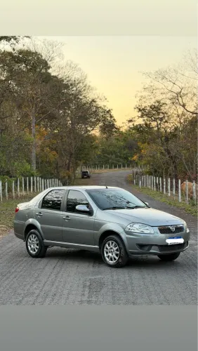 Fiat Siena EL Celeb. 1.0 MPI Fire Flex 8V 4P 2013