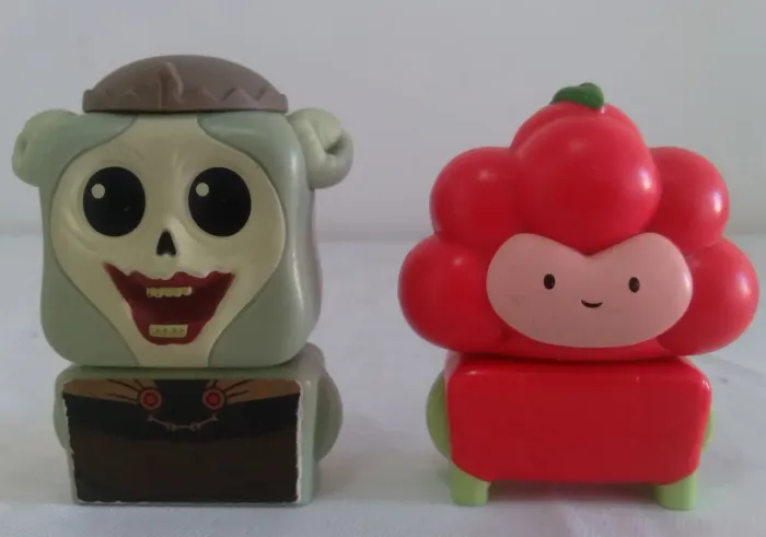 Conjunto de bonecos Lich e Princesa Frutinhas (Hora de Aventura)