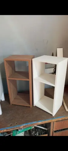 Mesinha de cabeceira