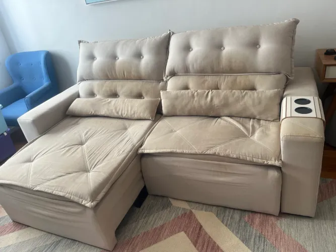 Sofá retrátil de 2,4m 