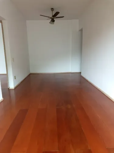 Travessa Cerqueira Lima, Estação do Riachuelo. Excelente apartamento.