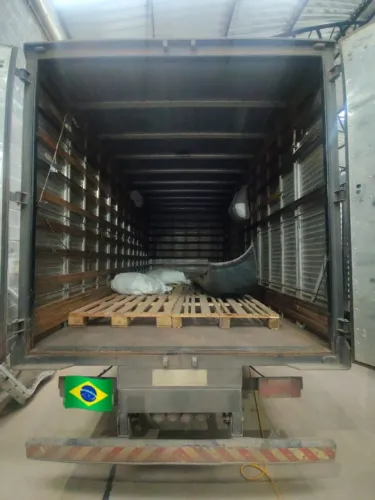 Bau alumínio caminhao