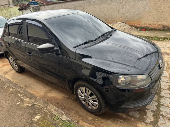 Volkswagen Gol Geração VI I-trend 1.0 8V Total Flex Mec. 4P 2015
