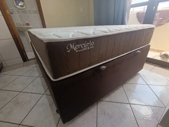 Cama box baú mercúrio molas ensacadas