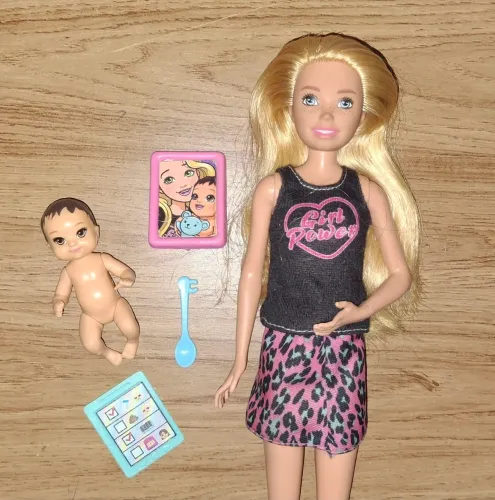 Boneca Barbie Skipper Babysitters Inc + Bebê e Acessórios - NÃO ACEITO OFERTAS!