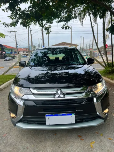 Mitsubishi Outlander 2.0 16V 160cv Aut. 2016