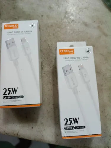Cabo Usb Lightning iPhone AGold 1 Metro
